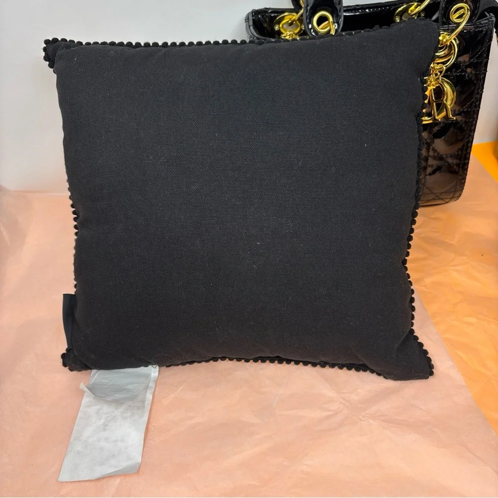 Witch on broom throw pillow & FREE black shiny purse used - Picture 7 of 13